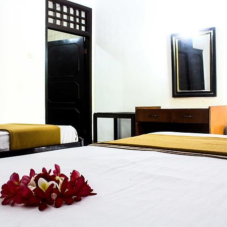 Berlian Inn Kuta  Exterior photo